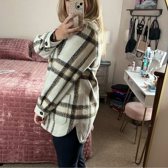 Loft shacket, size medium - Picture 3 of 8